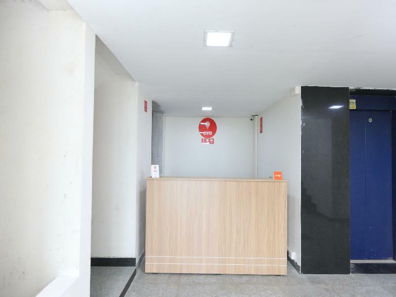Oyo Flagship 14716 Omr Kelambakkam Hotel Chennai Exterior photo