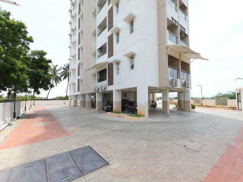 Oyo Flagship 14716 Omr Kelambakkam Hotel Chennai Exterior photo
