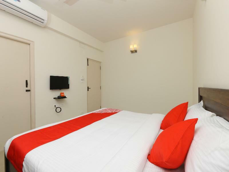 Oyo Flagship 14716 Omr Kelambakkam Hotel Chennai Exterior photo