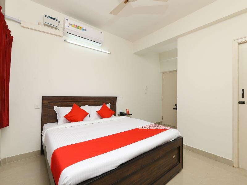 Oyo Flagship 14716 Omr Kelambakkam Hotel Chennai Exterior photo